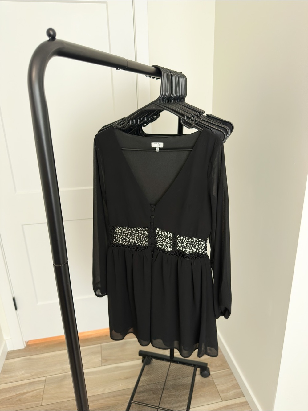 Tobi Black Long-Sleeve V-Neck Top with Lace Waist